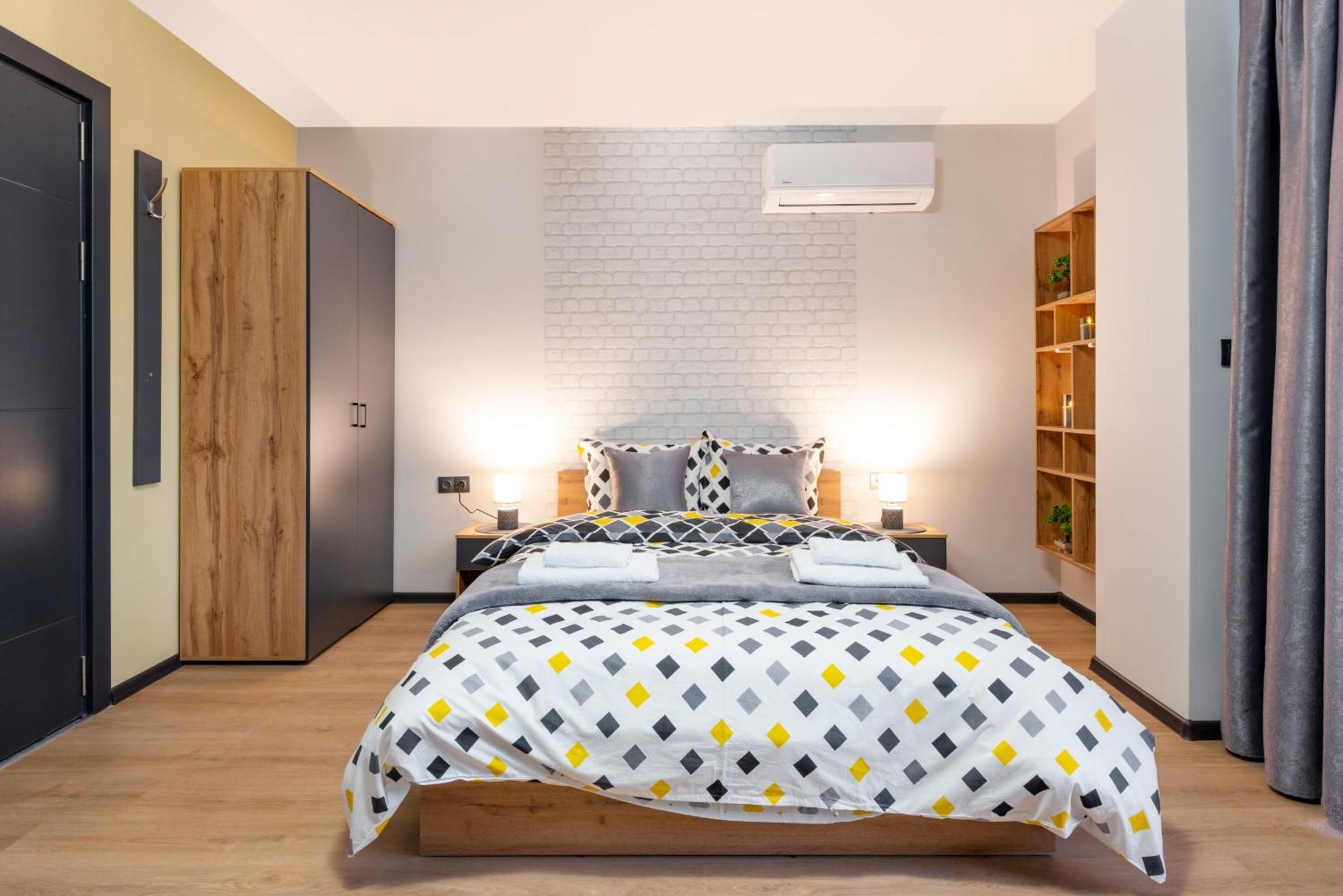 Best Guest 2 Apartments Plovdiv Exterior photo