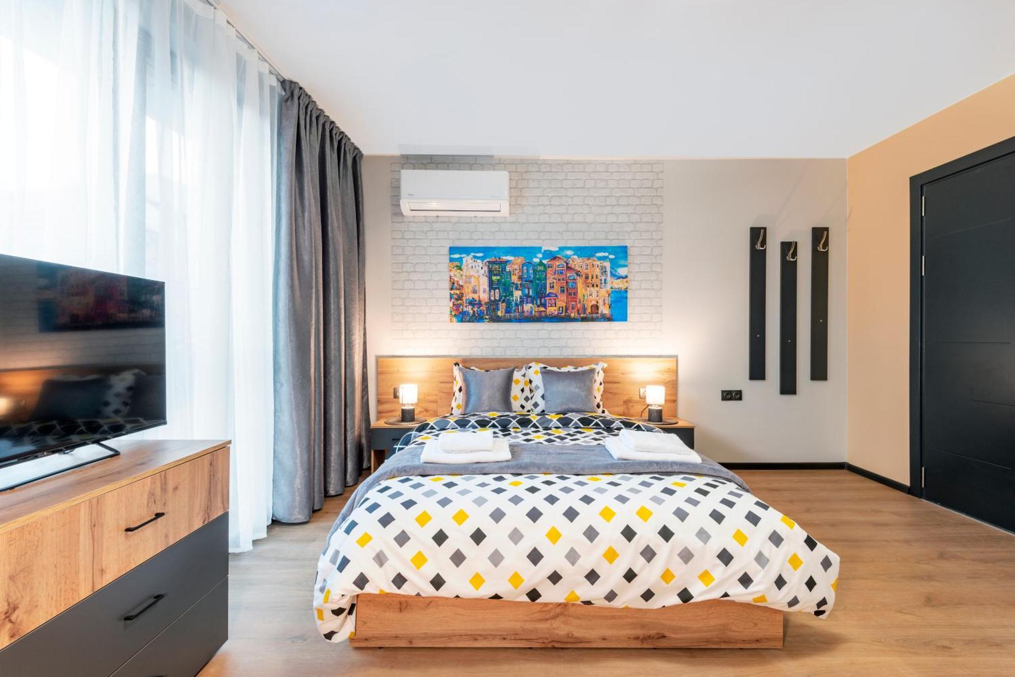 Best Guest 2 Apartments Plovdiv Exterior photo