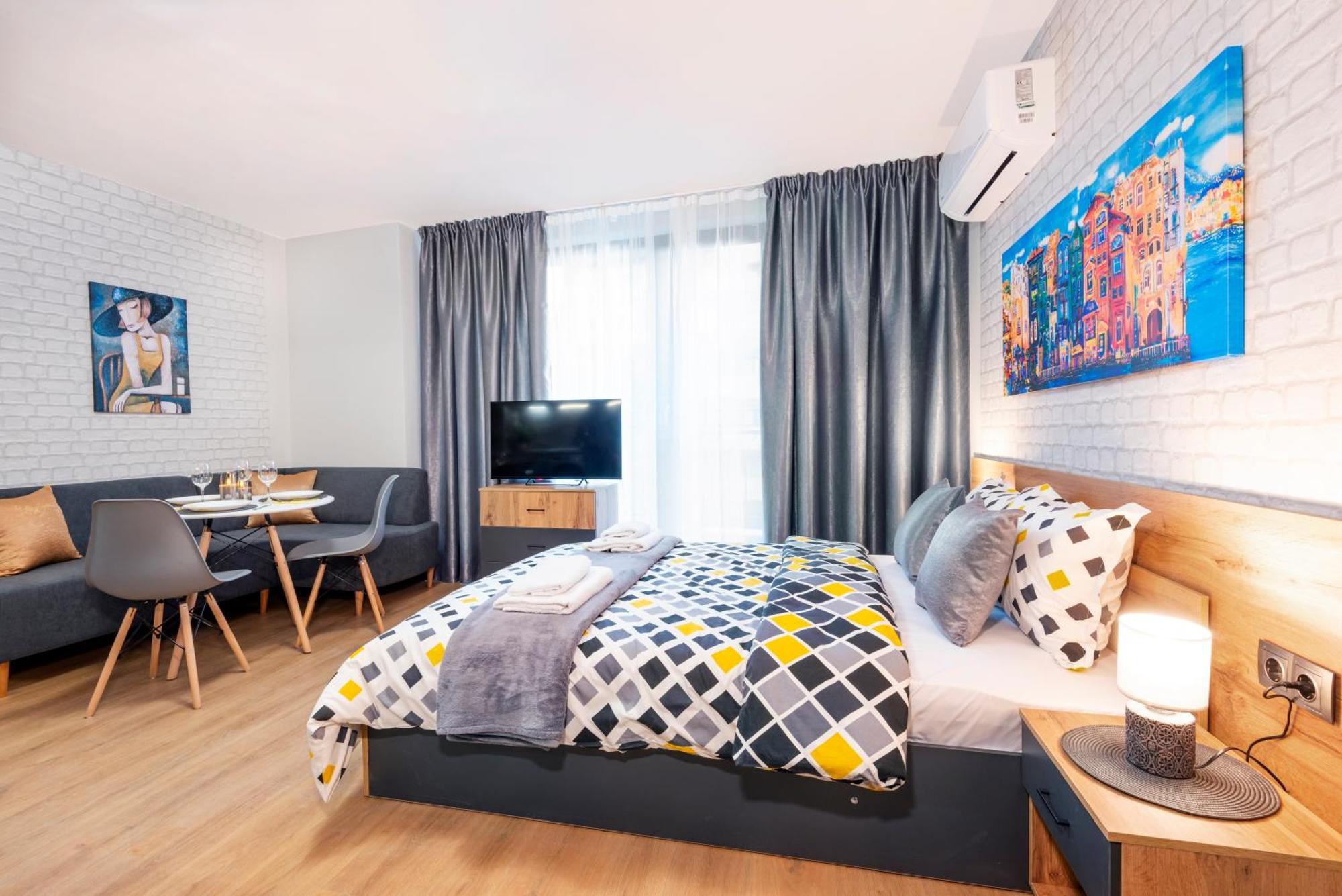 Best Guest 2 Apartments Plovdiv Exterior photo