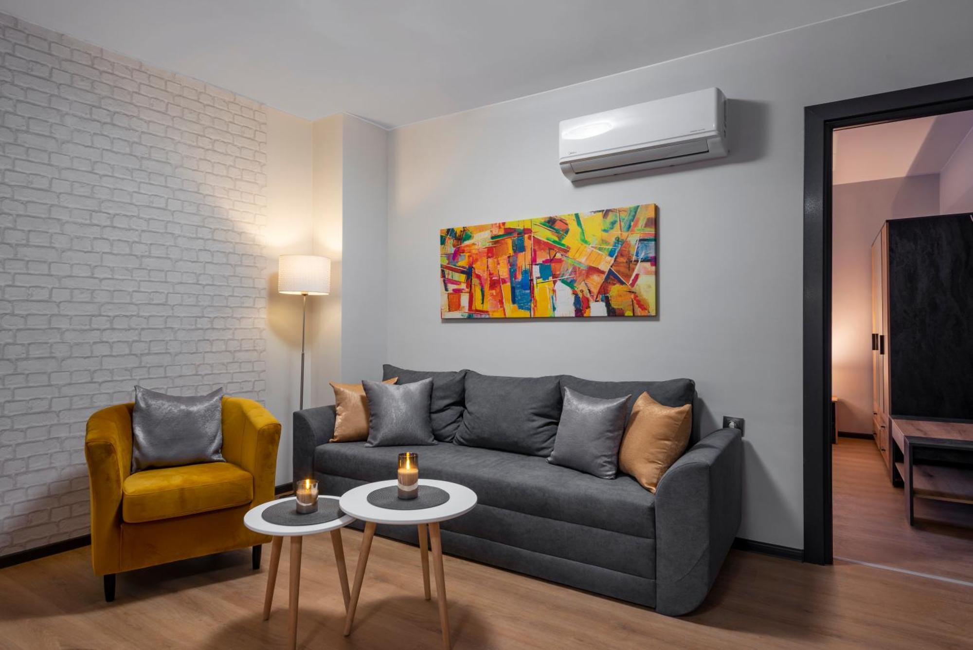 Best Guest 2 Apartments Plovdiv Exterior photo